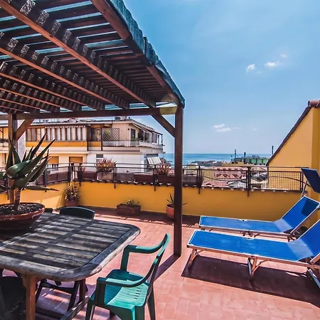 Ca Moretto Sea-view Terrace Flat In - Happy *