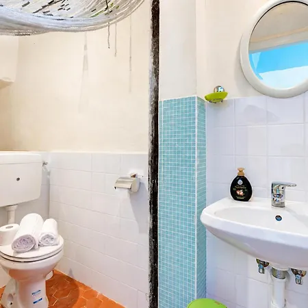 아파트 Ca Moretto Sea-view Terrace Flat In - Happy
